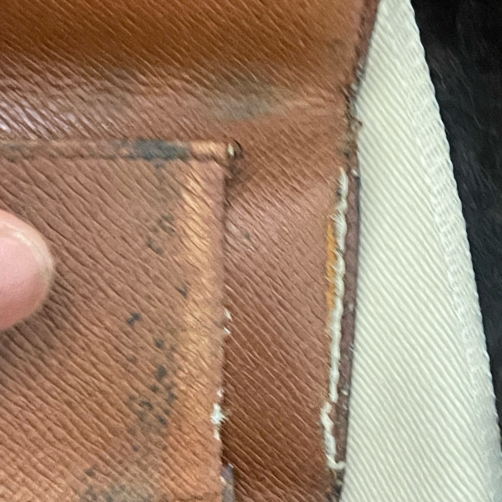 Louis Vuitton Brown and Gold Monogram Key Pouch - Picture 8 of 14